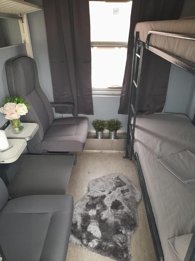 Hostel Balkan Express Zágráb Kültér fotó